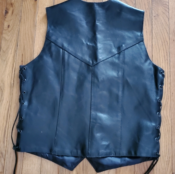 Leather Motorcycle Biker Vest - Picture 2 of 14